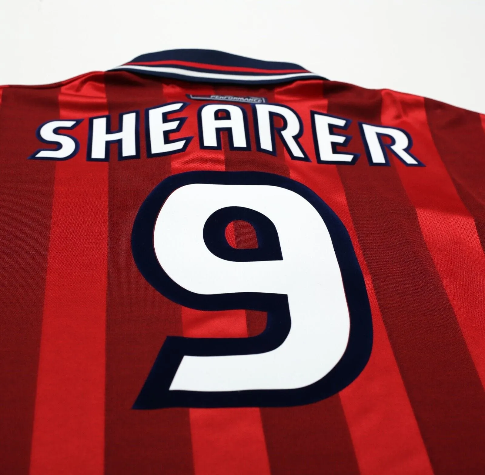 1997/99 SHEARER #9 England Vintage Umbro Away Football Shirt (M) Le Tournoi