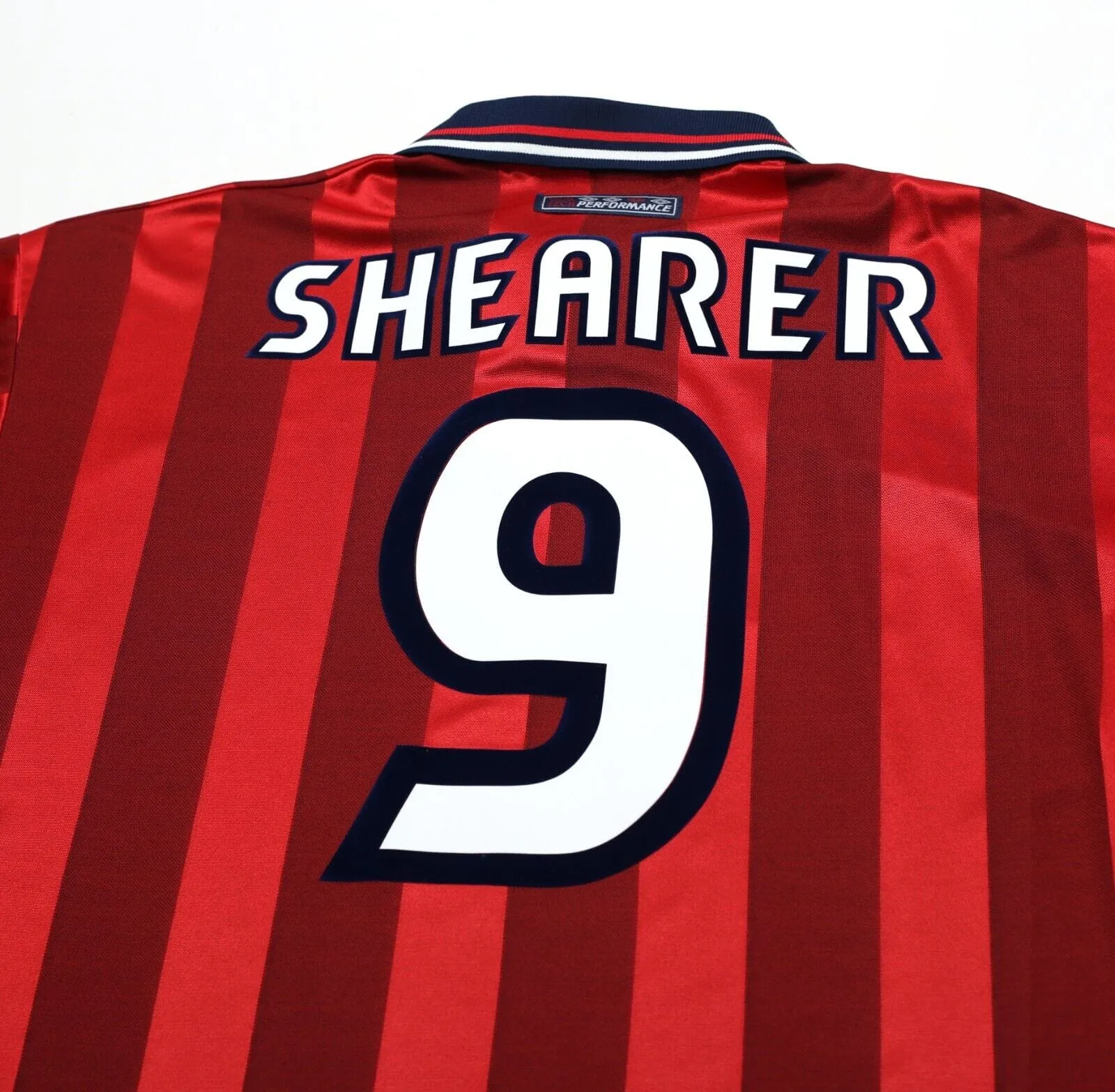 1997/99 SHEARER #9 England Vintage Umbro Away Football Shirt (M) Le Tournoi