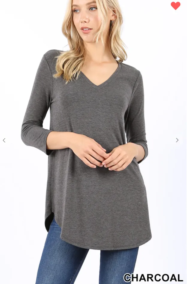 3/4 Sleeve V-Neck Round Hem Top