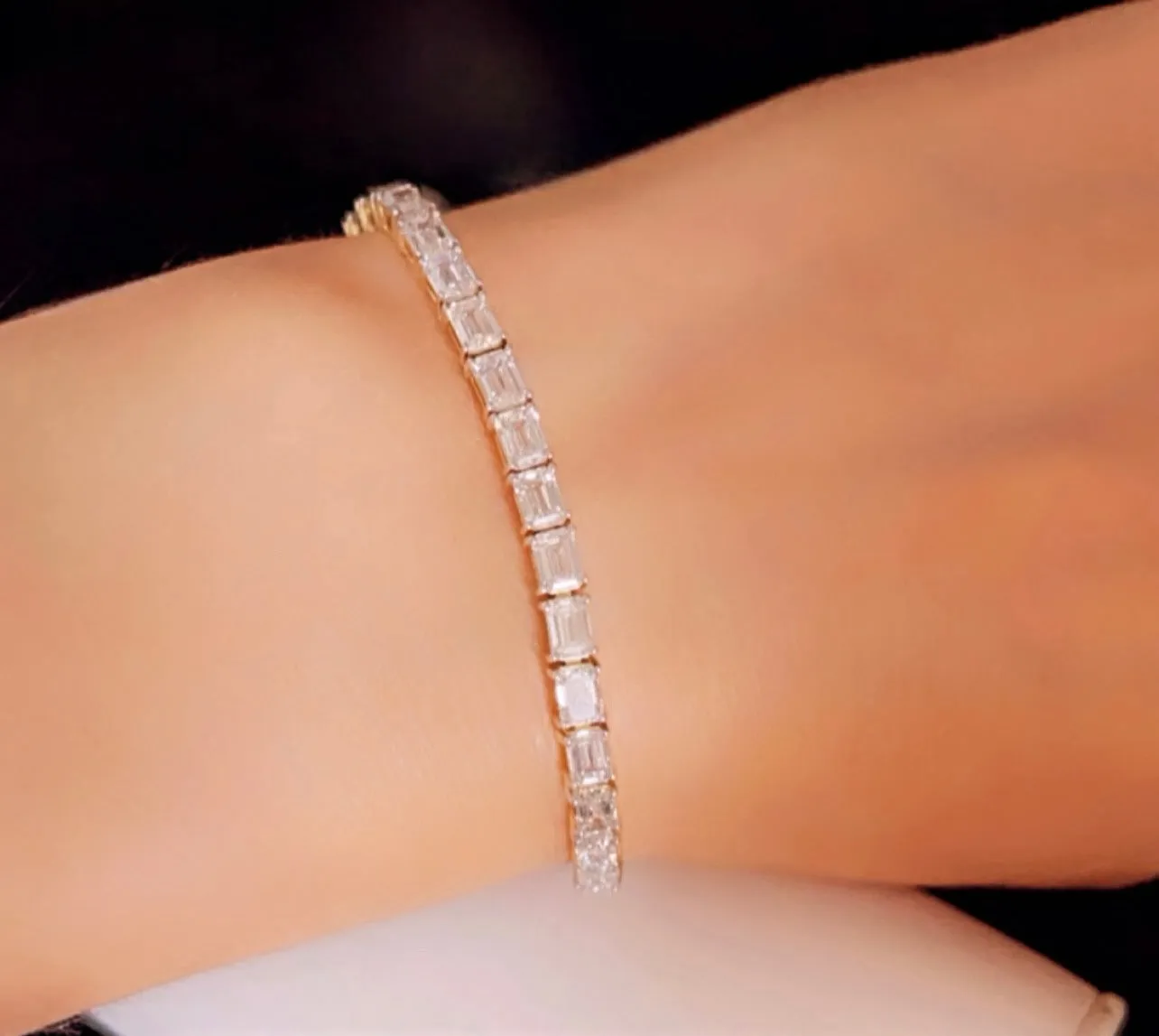 Diamond tennis bracelet