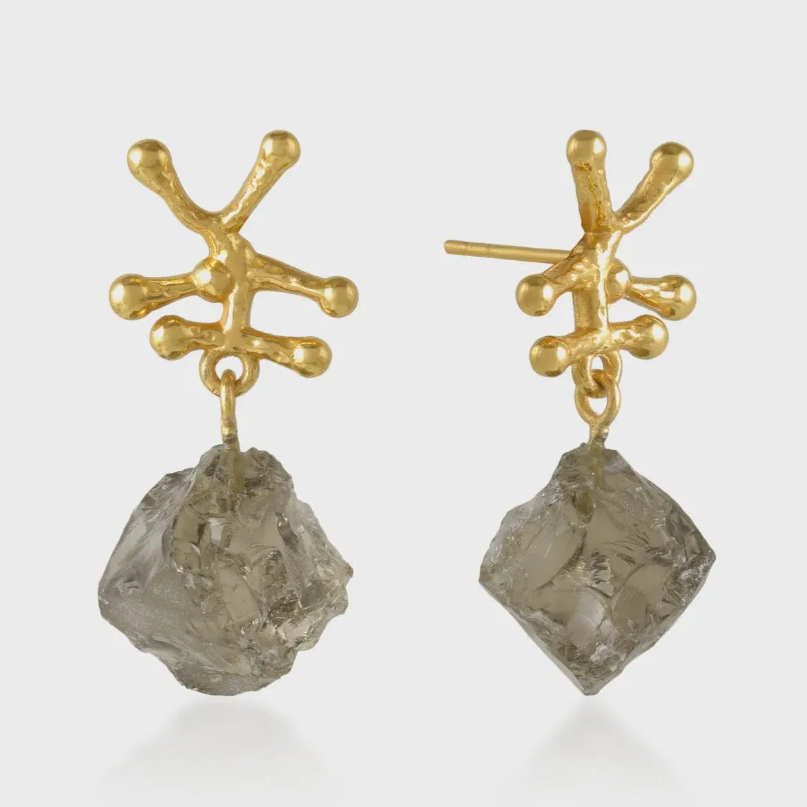 Shyla Nuria Raw Crystal Smoky Earrings